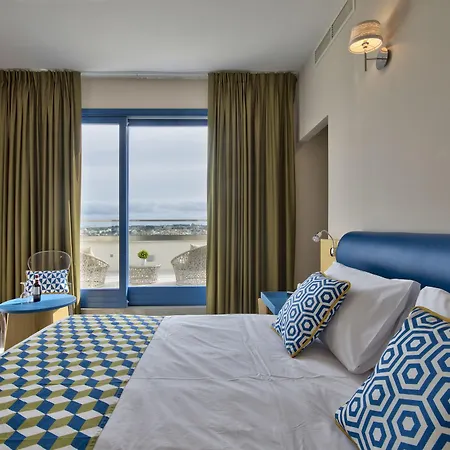 Hotel The British Suites 2*
