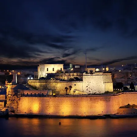 The British Suites 2* Valletta