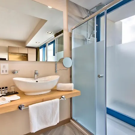The British Suites Valletta